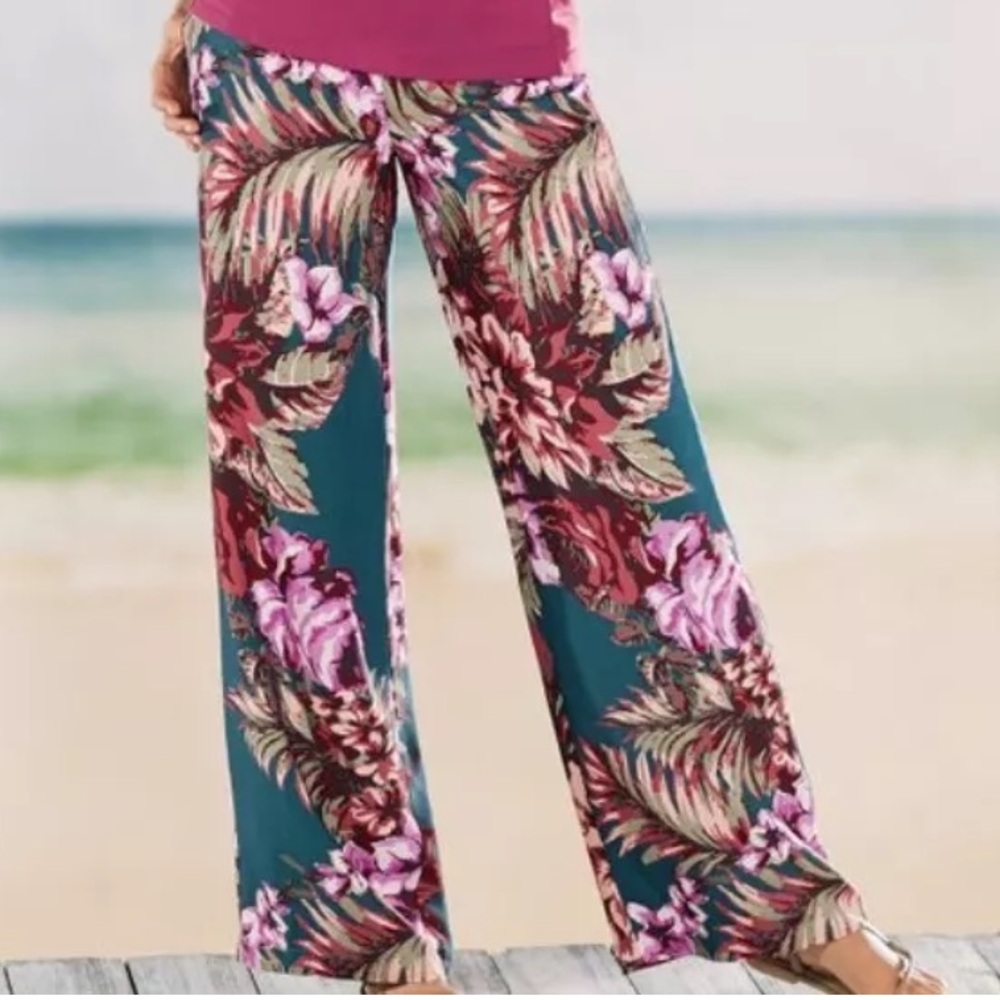 Stunning Super Comfy Cozy Floral Soft Surroundings Beachy Wide Leg Yasania Pants